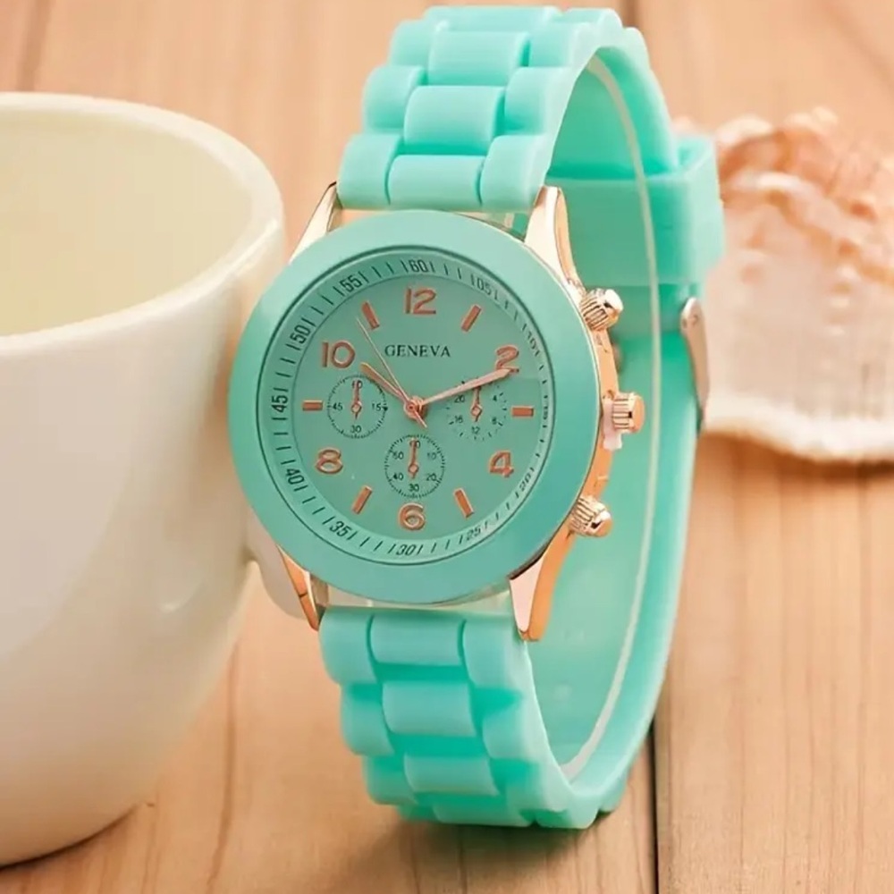 Geneva NEW Tiffany Blue Aqua Rubber Watch Women’s Cute Girly